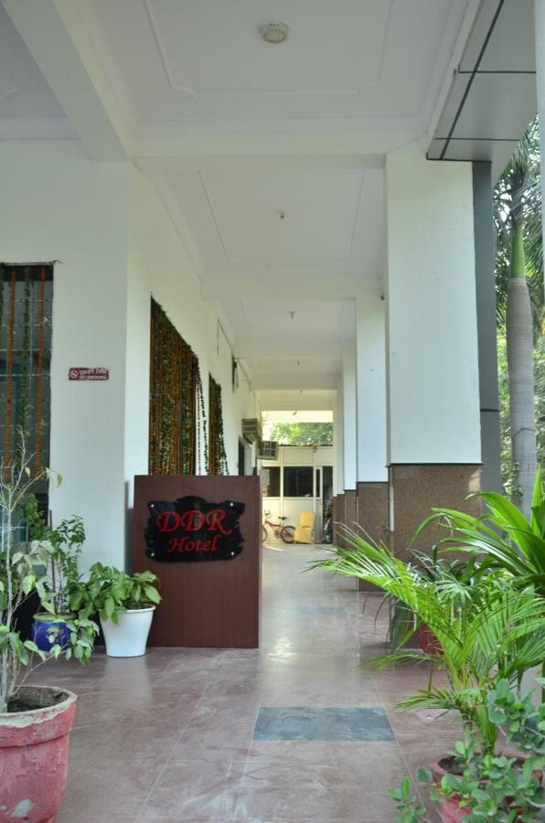 Ddr Hotel Residency Gurgaon Exterior foto